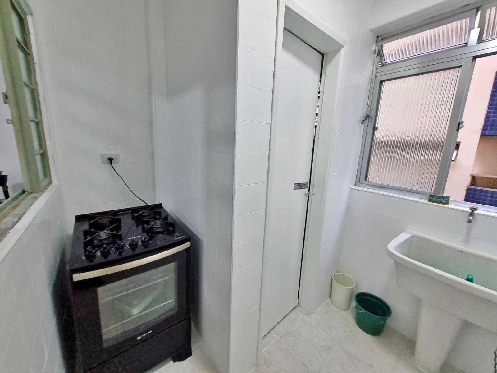 Appartement 01 Dorm Reformado C/Ar Cond, Wi-Fi, 1 Vaga, Enseada, Prox Ao Pao De Acucar à Guarujá Extérieur photo