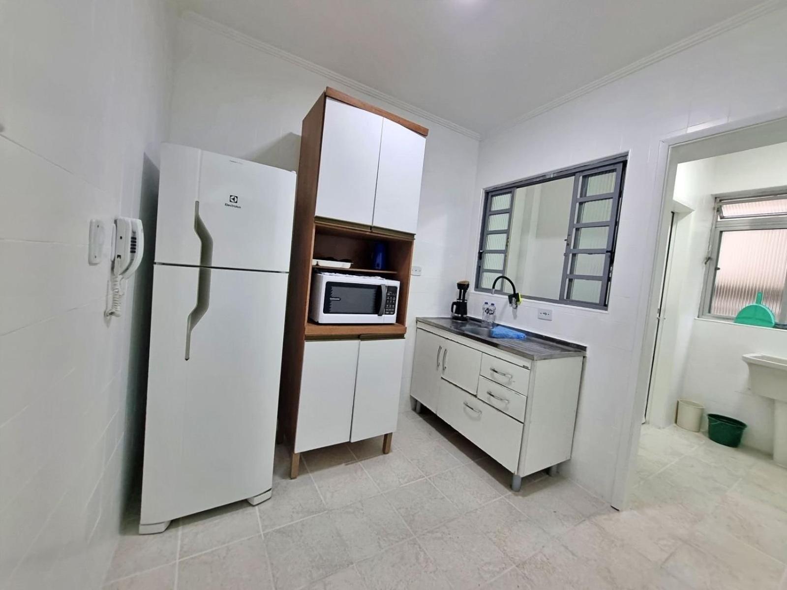 Appartement 01 Dorm Reformado C/Ar Cond, Wi-Fi, 1 Vaga, Enseada, Prox Ao Pao De Acucar à Guarujá Extérieur photo